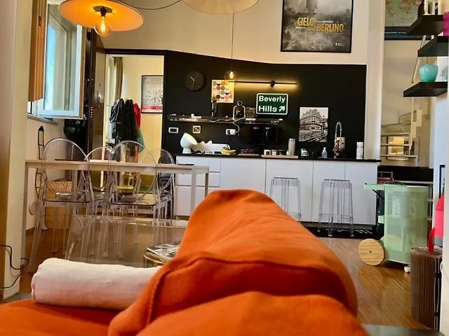 Astra Cinematic Loft Διαμέρισμα